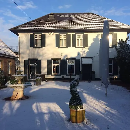 Gastehaus Gruneklee Πανσιόν *